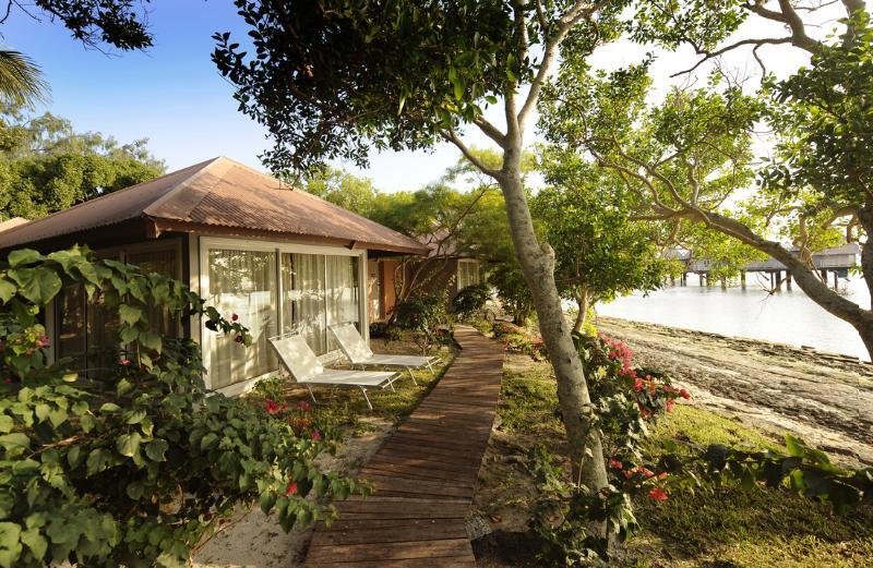 Escapade Island Resort Νουμεά Εξωτερικό φωτογραφία